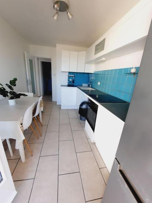 Appartement Dans - A 10 Km Du Centre Et A 5 Minute Du Parlement Europeen Avec Parking Gratuit Hoenheim